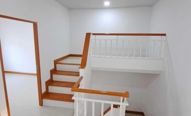 3 Bedroom Townhouse for sale at Baan Buntharik New Style
