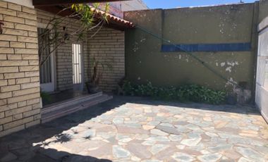 Casa para 2 Familias en venta en Sarandi Oeste