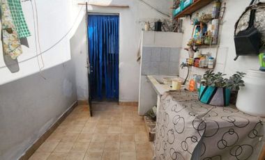 Casa para 2 Familias en venta en Remedios de Escalada Oeste