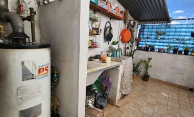 Casa para 2 Familias en venta en Remedios de Escalada Oeste