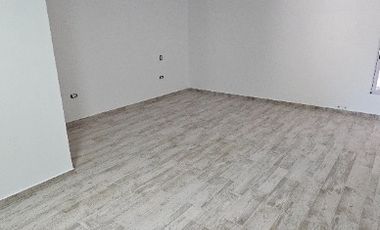 Casa en venta en Lanus Oeste