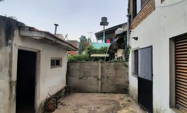 Triplex en venta en Quilmes Oeste