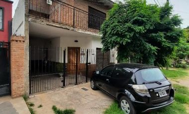 Triplex en venta en Quilmes Oeste