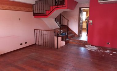 Triplex en venta en Villa Luzuriaga