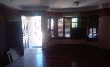 Triplex en venta en Villa Luzuriaga