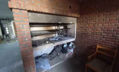 Triplex en venta en Villa Luzuriaga