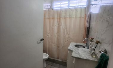 Departamento Tipo Casa en venta en Bernal Oeste