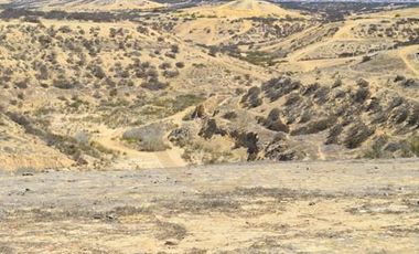 Se vende terreno de 64.000 m2 en Herradura Oriente