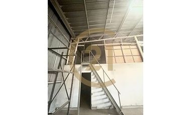ARRIENDO TERRENO INDUSTRIAL CON GALPON / EL SALTO