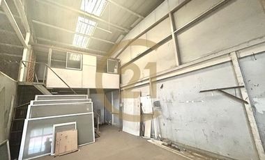 ARRIENDO TERRENO INDUSTRIAL CON GALPON / EL SALTO