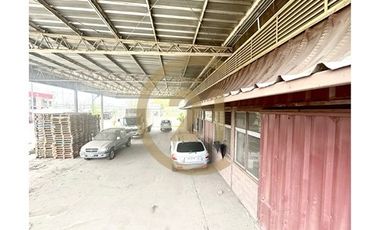 ARRIENDO TERRENO INDUSTRIAL CON GALPON / EL SALTO