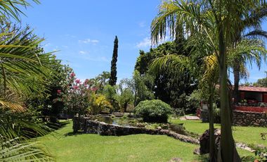 Espectacular casa arbolada en Venta en Malinalco