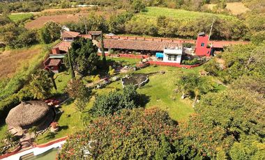 Espectacular casa arbolada en Venta en Malinalco