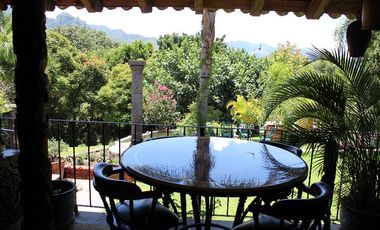 Espectacular casa arbolada en Venta en Malinalco
