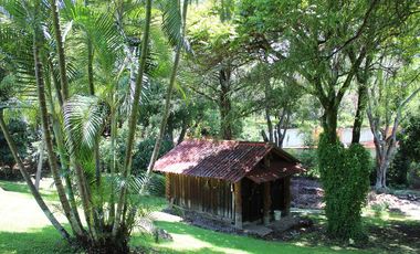 Espectacular casa arbolada en Venta en Malinalco
