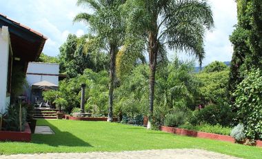 Espectacular casa arbolada en Venta en Malinalco