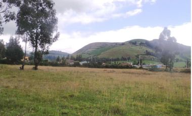 Casa y  terreno en Venta, Sector Chiriboga BPWEN