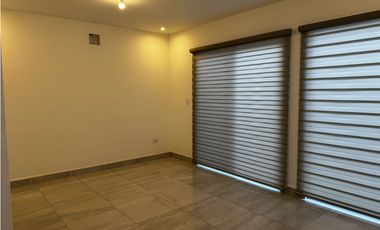 CASA EN RENTA EN ALMARA RESIDENCIAL EN ESCOBEDO EN NL