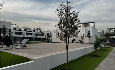 CASA EN RENTA EN ALMARA RESIDENCIAL EN ESCOBEDO EN NL