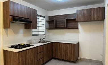 CASA EN RENTA EN ALMARA RESIDENCIAL EN ESCOBEDO EN NL