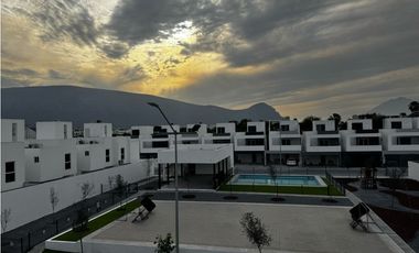 CASA EN RENTA EN ALMARA RESIDENCIAL EN ESCOBEDO EN NL