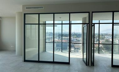 Oficina en venta o renta en Col. República, Plaza Distrito V