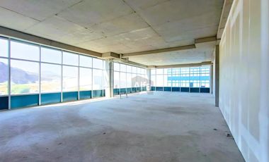 Oficina o Consultorio en corporativo de lujo en VENTA o RENTA en Distrito Piamonte, Querétaro