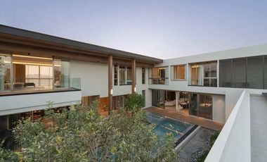 Luxury Pool villa for sale