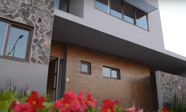CASA EN RENTA, 4 RECÁMARAS, ALTOZANO, QUERETARO