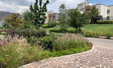 CASA EN RENTA, 4 RECÁMARAS, ALTOZANO, QUERETARO