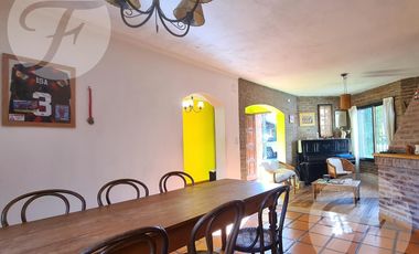 Casa en venta en San Pedro – 3 dormitorios, garaje, pileta y parrilla a metros de las Barrancas