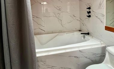 CASA EN VENTA EN LAS ÁGUILAS CALLE CERRADA