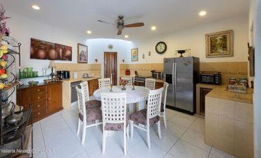 Casa Dennis