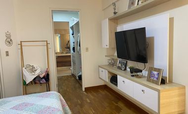 Se vende Departamento - primer piso en Velasco Astete ,  Surco