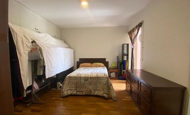 Se vende Departamento - primer piso en Velasco Astete ,  Surco