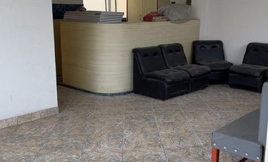 SE ALQUILA Gran Local Comercial en avenida principal 2500 m2 LOS OLIVOS