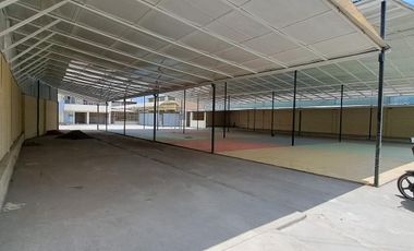 SE ALQUILA Gran Local Comercial en avenida principal 2500 m2 LOS OLIVOS