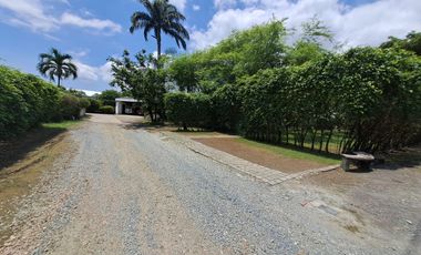 Venta de terreno al pie del río para construcción de edificio 11 pisos