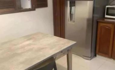 Casa en venta - 3 Dormitorios 2 Baños - Cochera - 150Mts2 - Versalles