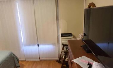Casa en venta - 3 Dormitorios 2 Baños - Cochera - 150Mts2 - Versalles