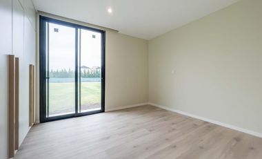 VENTA - Casa 3 Dormitorios con Pileta  - Barrio Puerto Roldán