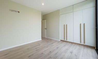 VENTA - Casa 3 Dormitorios con Pileta  - Barrio Puerto Roldán