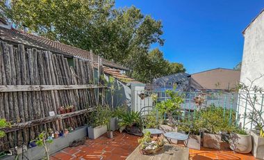 PH de 2 dormitorios con terraza en Venta - San Isidro.