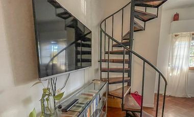 PH de 2 dormitorios con terraza en Venta - San Isidro.