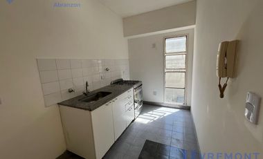 Sanchez de Bustamante al 100 departamento 2 ambientes con amplio balcon y vista abierta