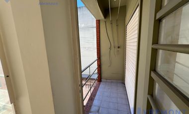 Sanchez de Bustamante al 100 departamento 2 ambientes con amplio balcon y vista abierta