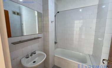 Sanchez de Bustamante al 100 departamento 2 ambientes con amplio balcon y vista abierta