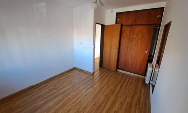 Casa en  ALQUILER 4 Dormitorios + escritorio, Zona CENTRO