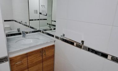 Casa en  ALQUILER 4 Dormitorios + escritorio, Zona CENTRO
