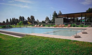 Venta terreno barrio residencial pinares del sur